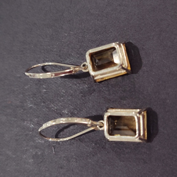 14k White Gold Emerald Cut Citrine Leverback Earrings - Picture 6 of 15